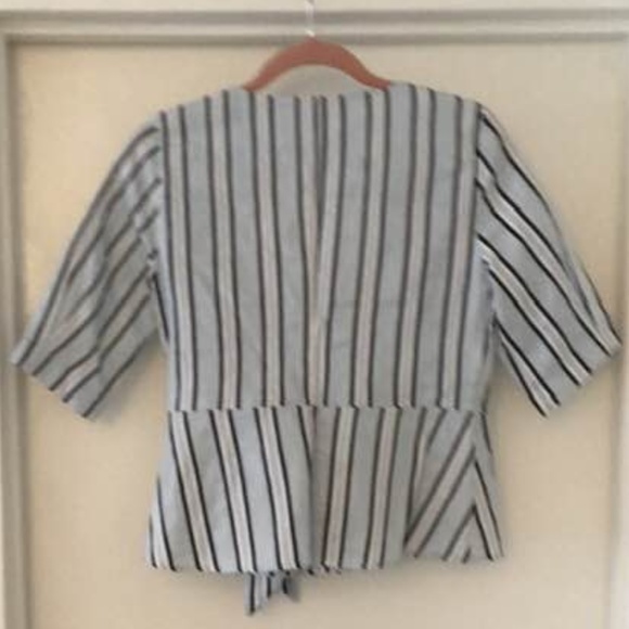ZARA TRF  crossover 3/4 sleeves shirt pinstripe M - Picture 6 of 8